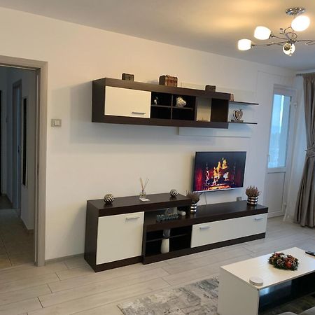 Victoriei Boulevard Private Apartment Μπρασόβ Εξωτερικό φωτογραφία