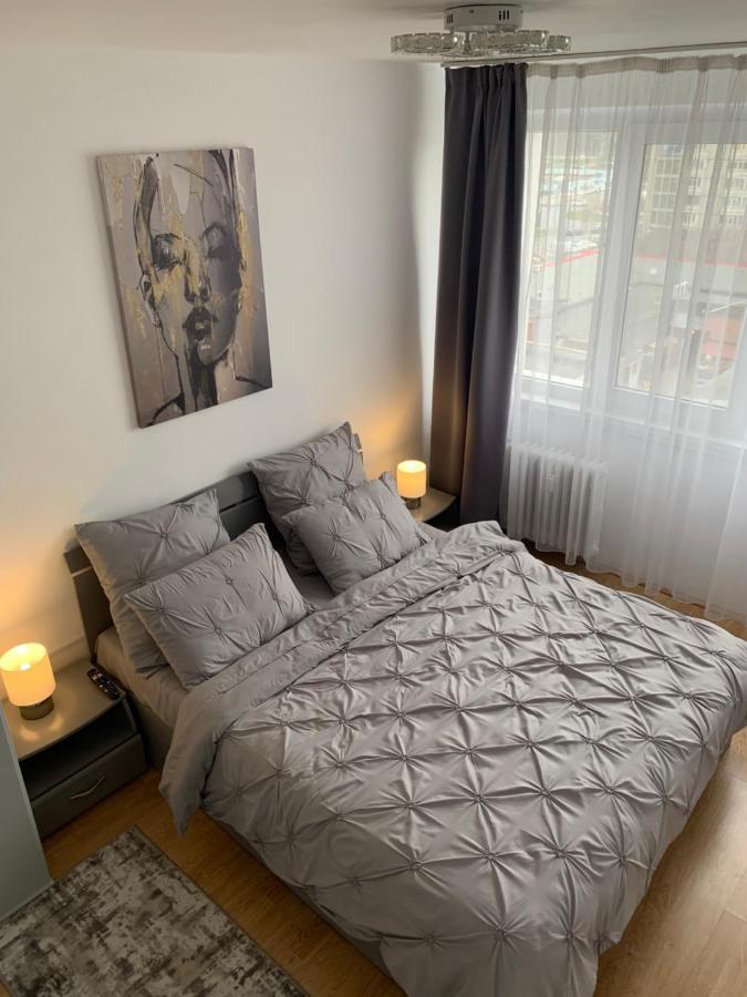 Victoriei Boulevard Private Apartment Μπρασόβ Εξωτερικό φωτογραφία