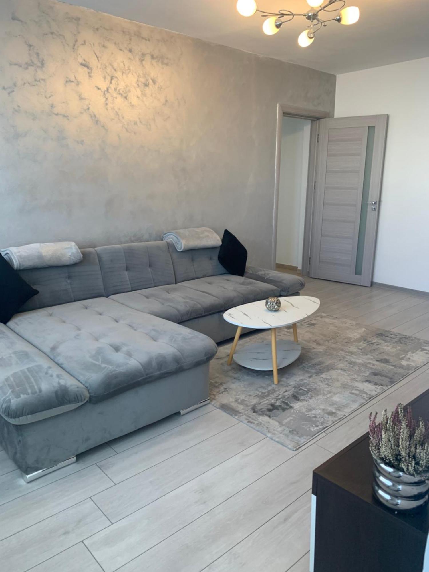 Victoriei Boulevard Private Apartment Μπρασόβ Εξωτερικό φωτογραφία
